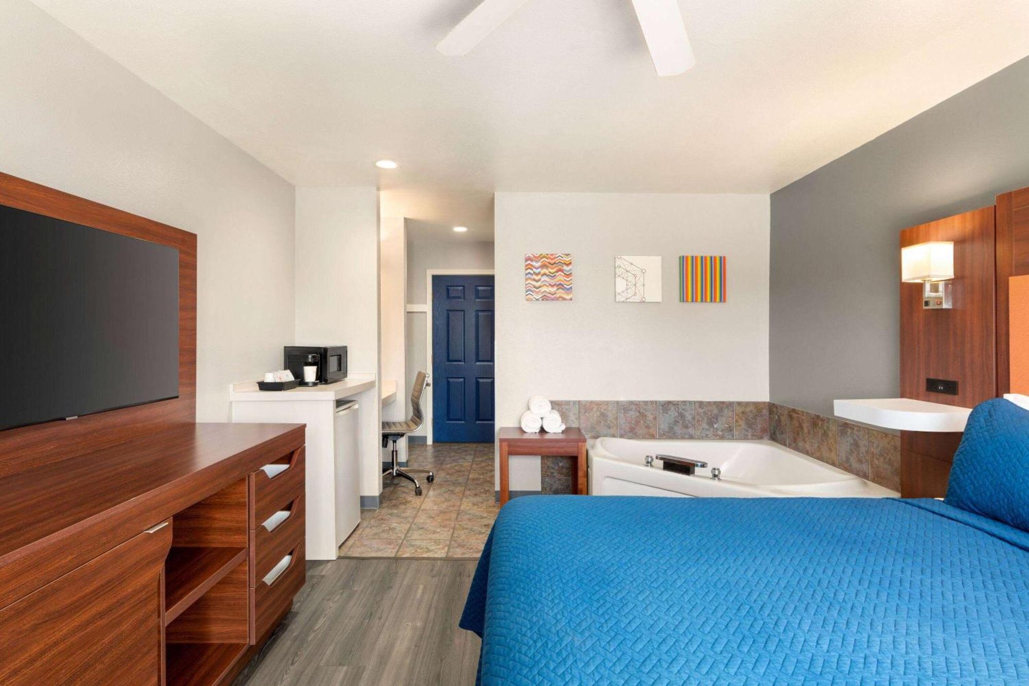 Travelodge By Wyndham Depoe Bay Eksteriør bilde