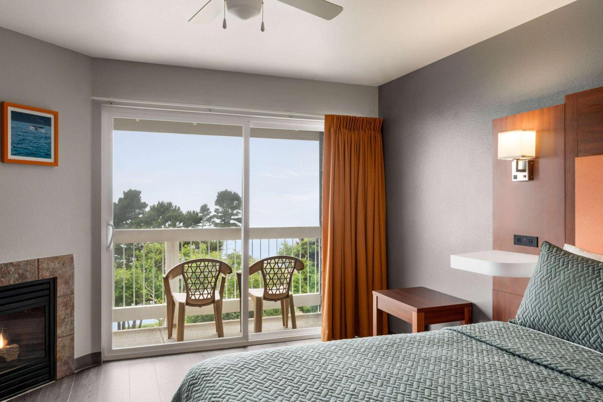 Travelodge By Wyndham Depoe Bay Eksteriør bilde