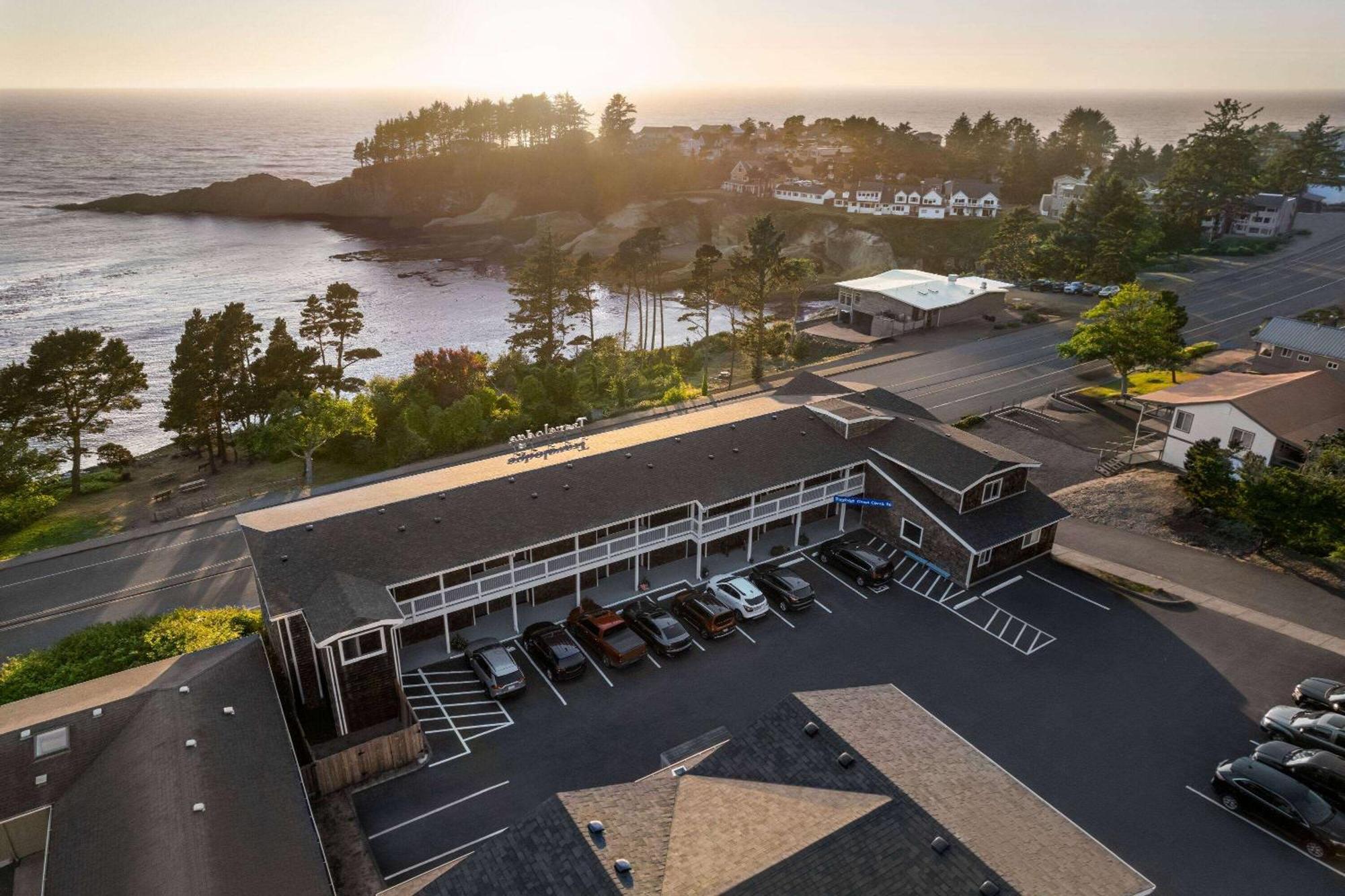 Travelodge By Wyndham Depoe Bay Eksteriør bilde